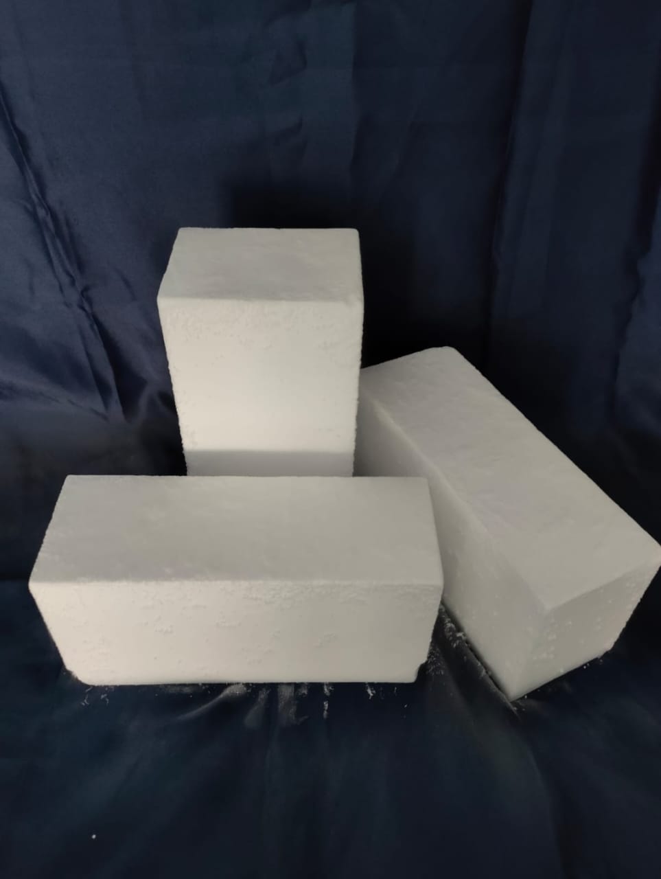 https://previewweb.sintas90.co.id/img/products/DryIce.jpg